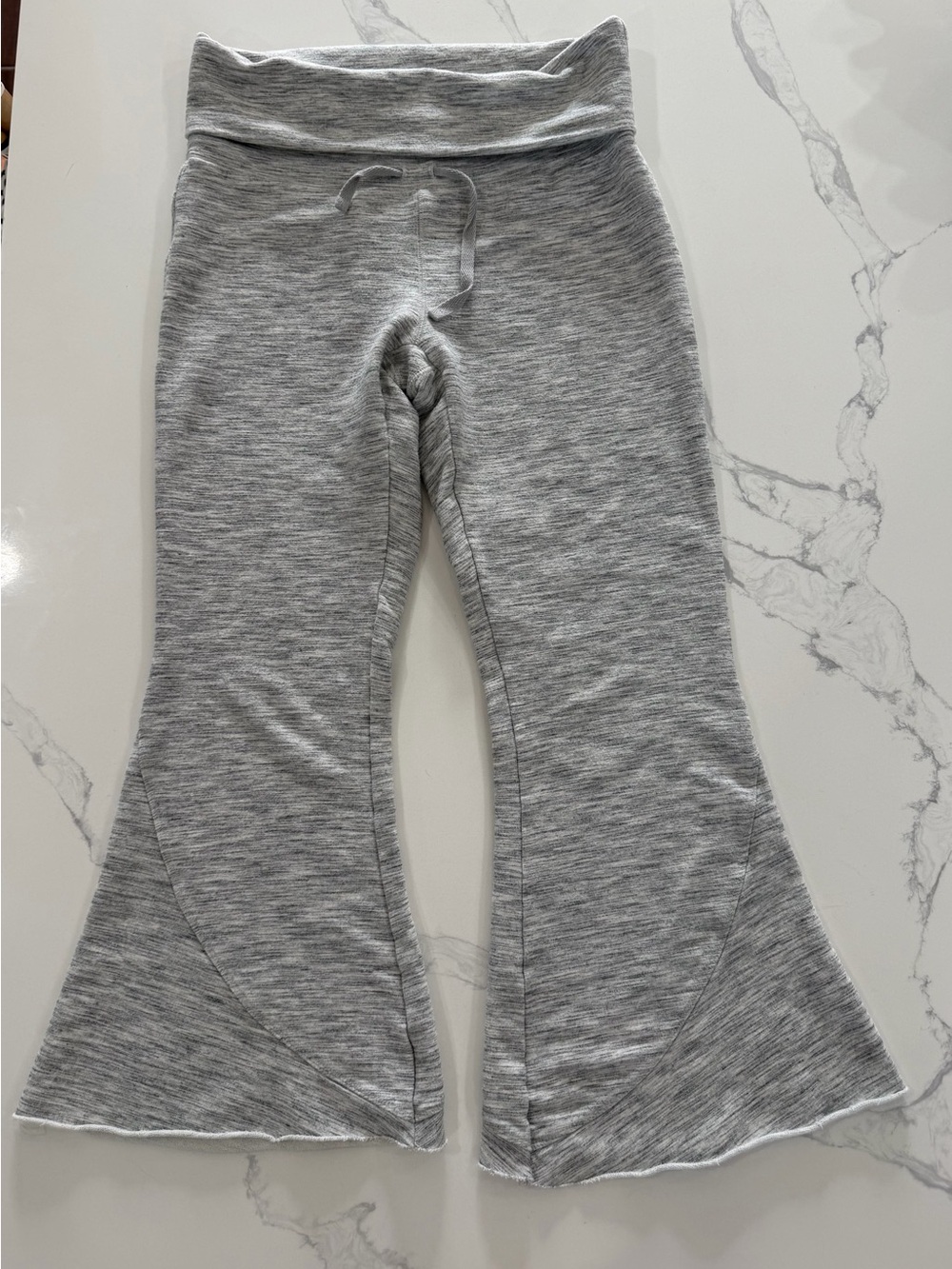 FP Movement by Free People Nico Cropped Flare Sweatpants Heather Grey Sz Small